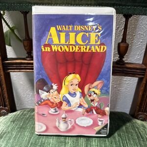 Alice in Wonderland (VHS, 1986) Clamshell Walt Disney Classic